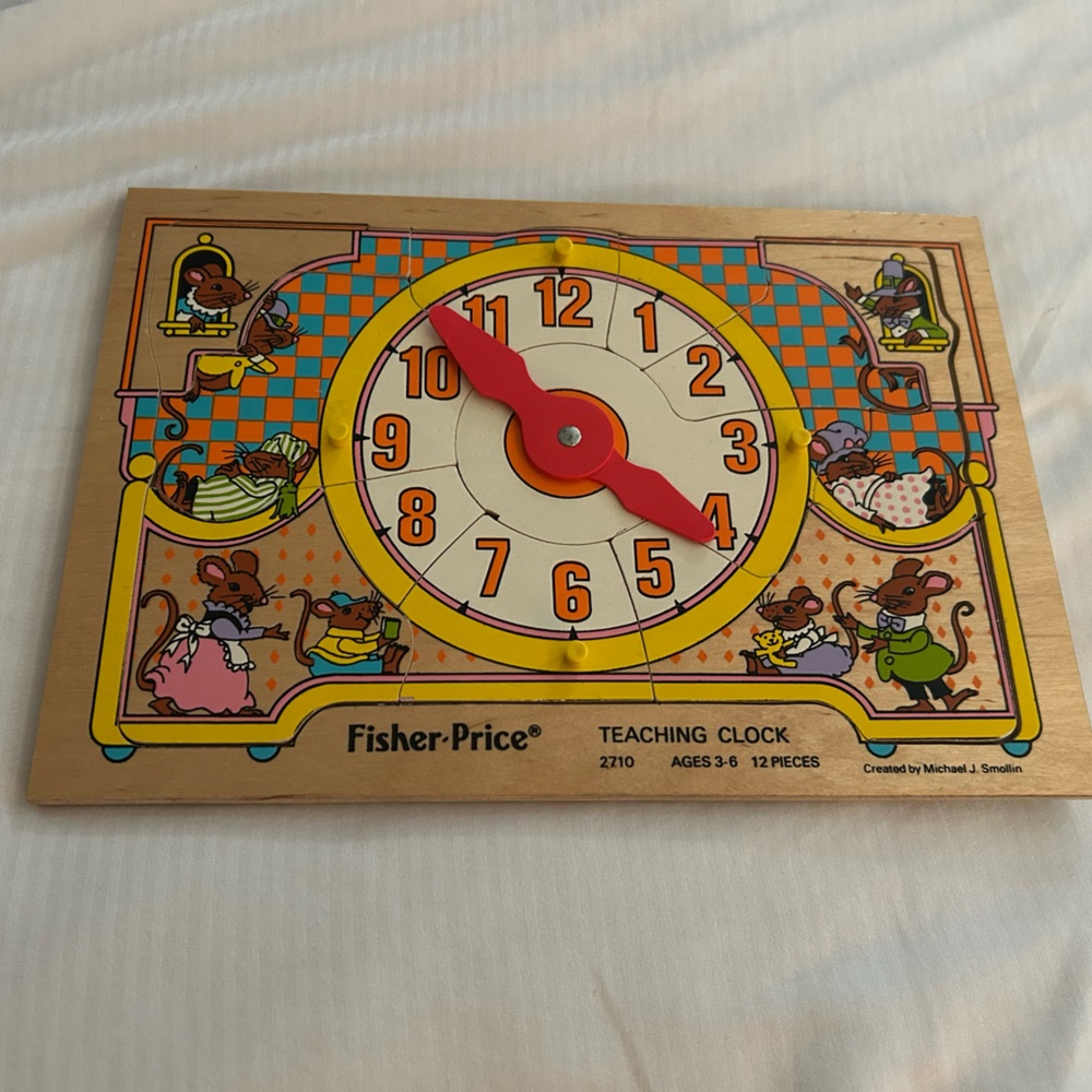 Fisher-Price 1980 Teaching Clock Puzzle • 12 Pieces• Learn to Tell Time •Vintage